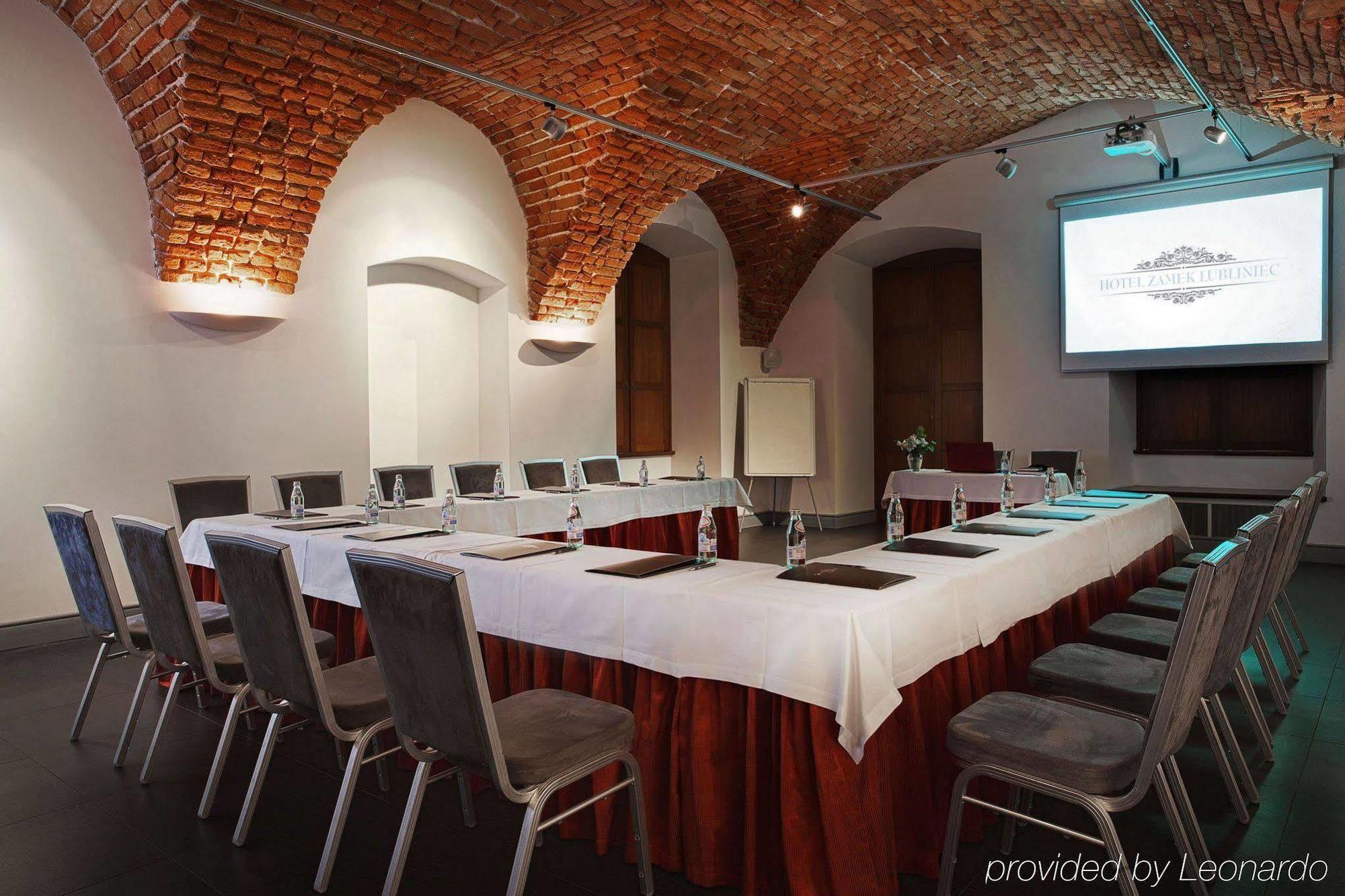 Hotel Zamek Lubliniec Luaran gambar
