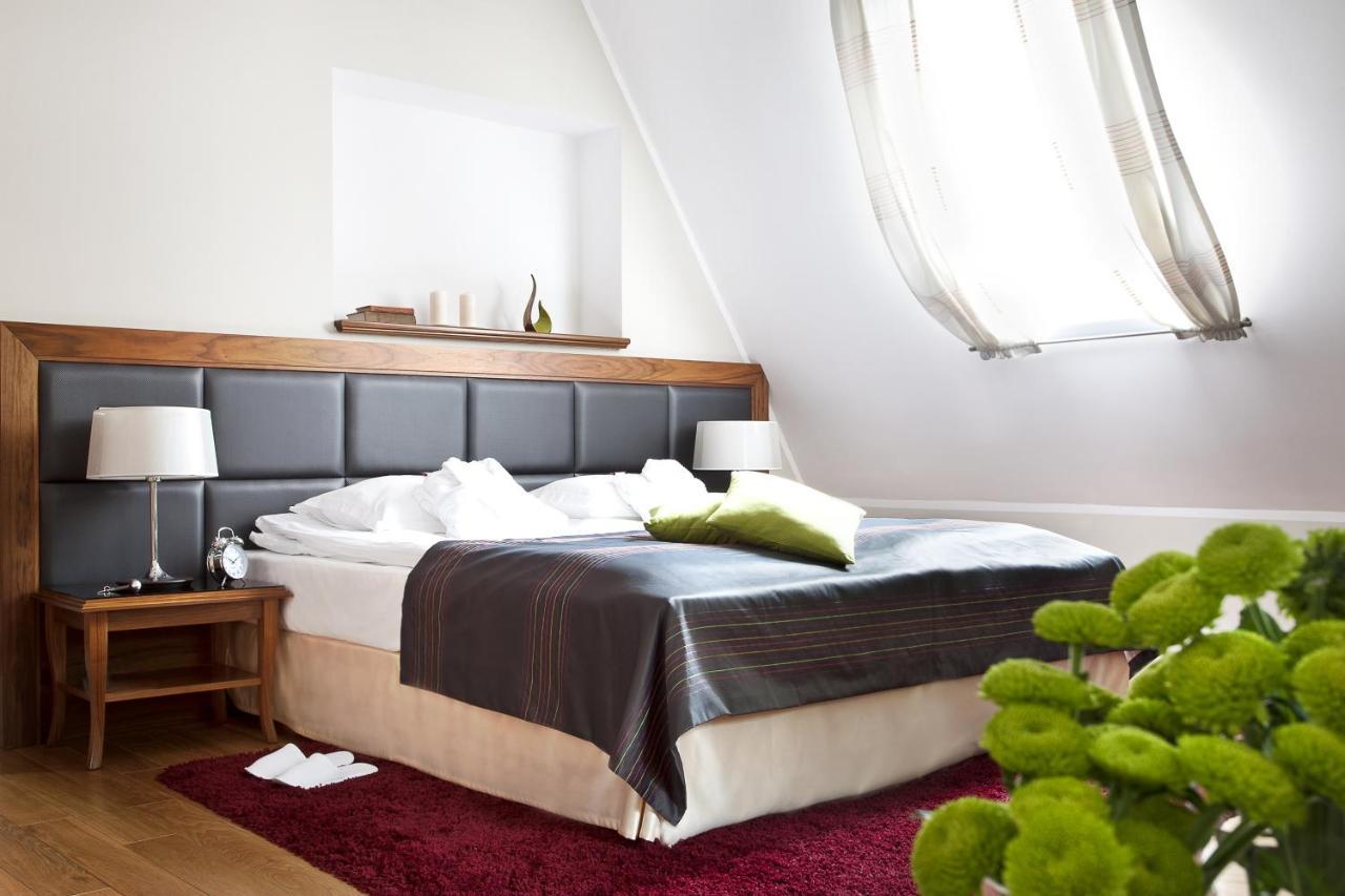 Hotel Zamek Lubliniec Luaran gambar