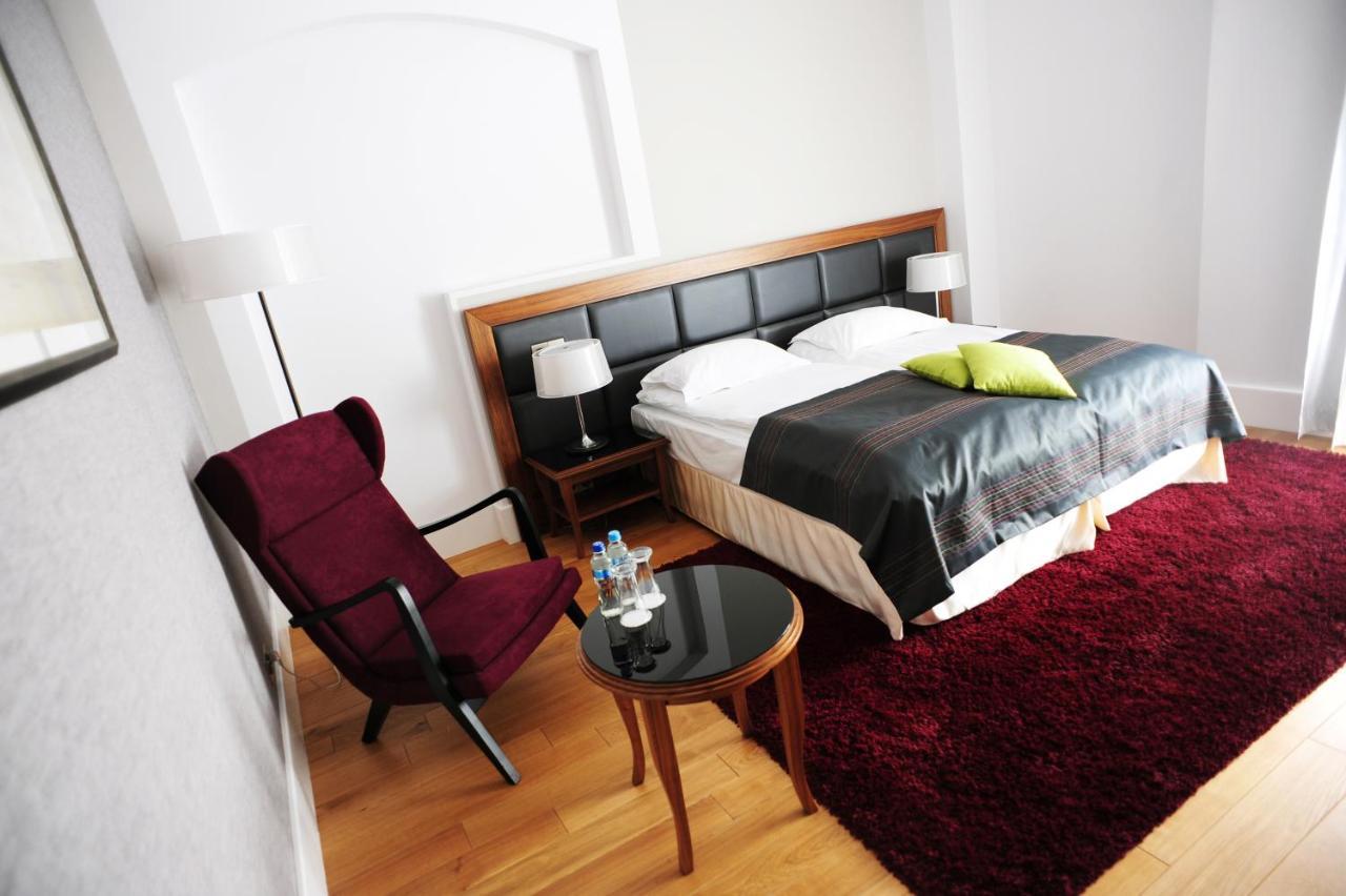 Hotel Zamek Lubliniec Luaran gambar